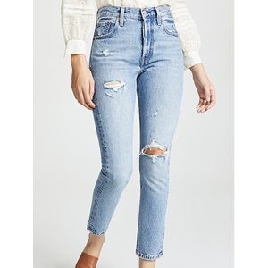 Levi’s 501 Skinny in Color “Can’t touch this”